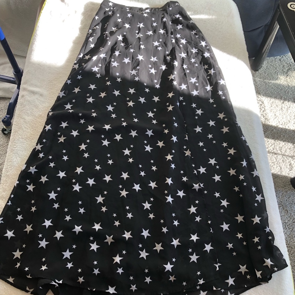 Forever 21 high waisted star maxi skirt!